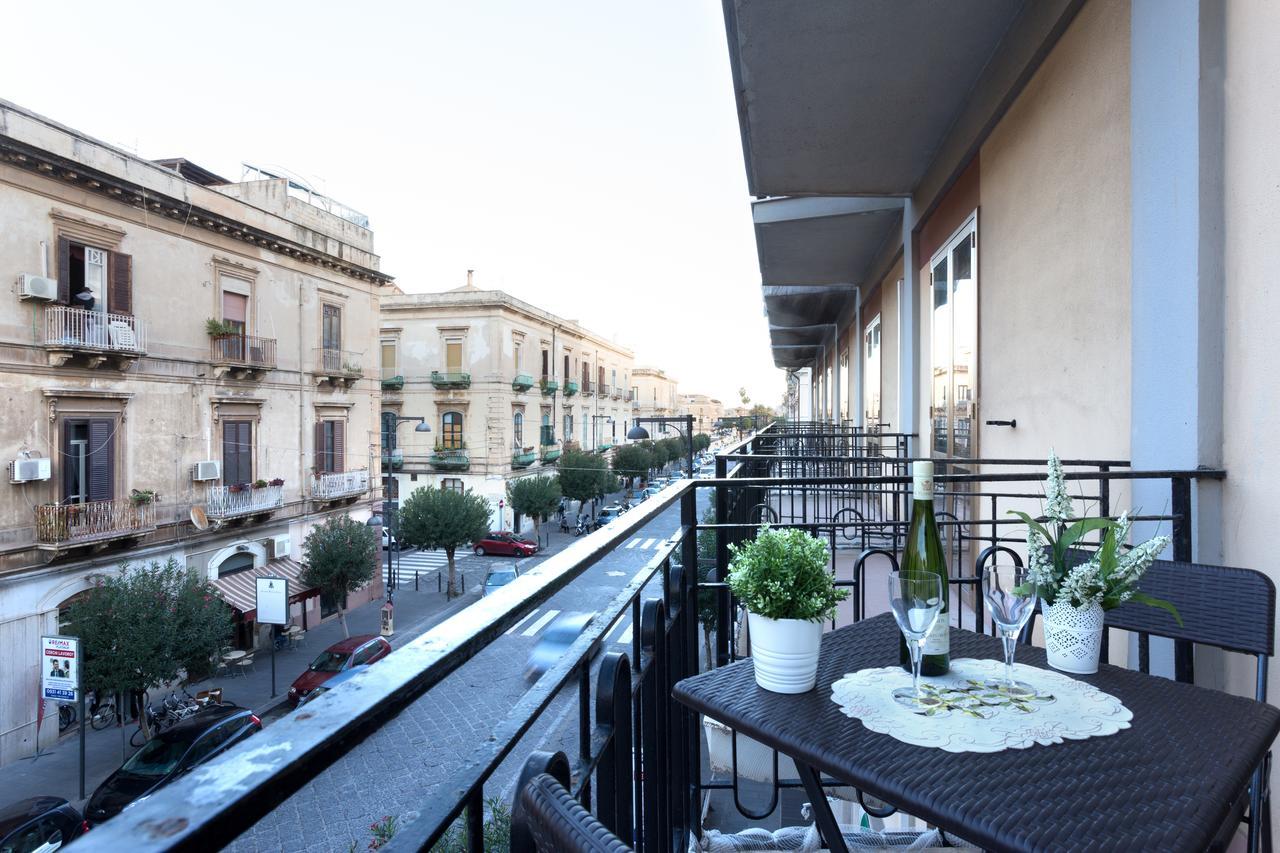 Ortigia Bridge Apartments Syracuse Exterior foto